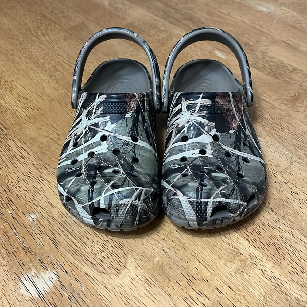 Crocs - Picture 2 of 6
